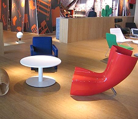 玻璃鋼雕塑制作后期的色彩處理需要注意那些事項？